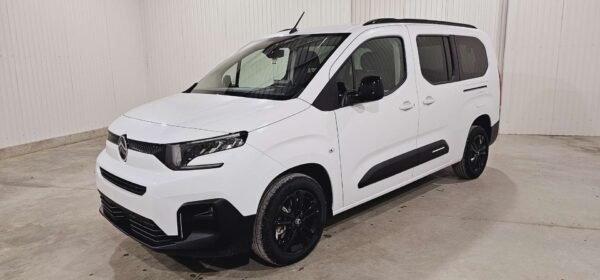 Nouveau Citroen Berlingo 7 places diesel 2024