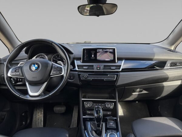 BMW 218D Active Tourer Sport BVA8 – Image 21