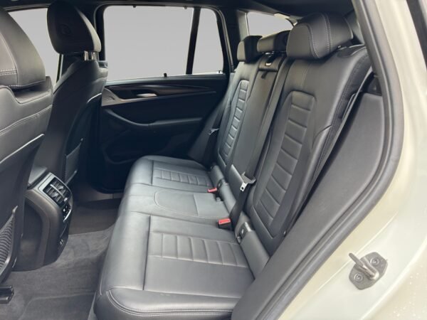 BMW X3 20d X-Drive 190 cv M-Sport – Image 13
