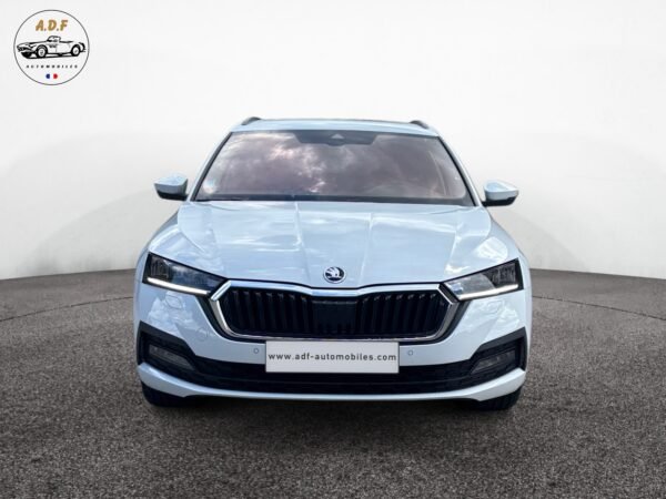 Skoda Octavia Combi 2.0 TDI 150 CV DSG Business – Image 8