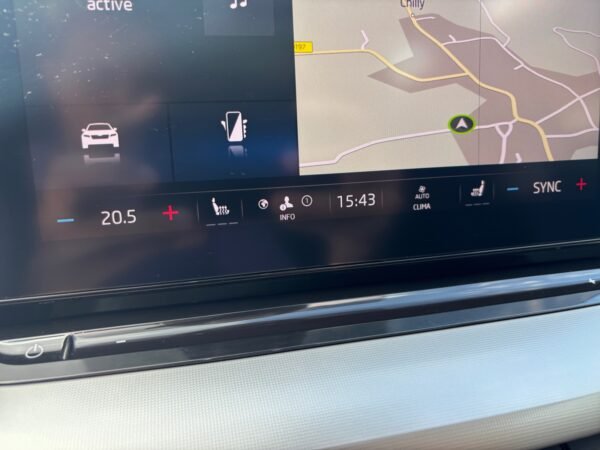 Skoda Octavia Combi 2.0 TDI 150 CV DSG Business – Image 22