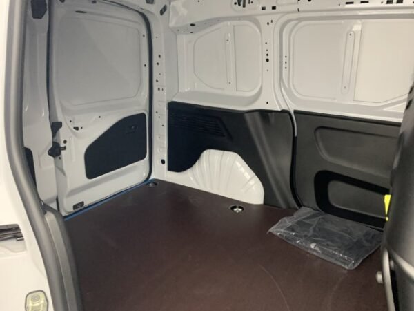 Citroën Berlingo Van BlueHDI 100cv 650 kg M – Image 16