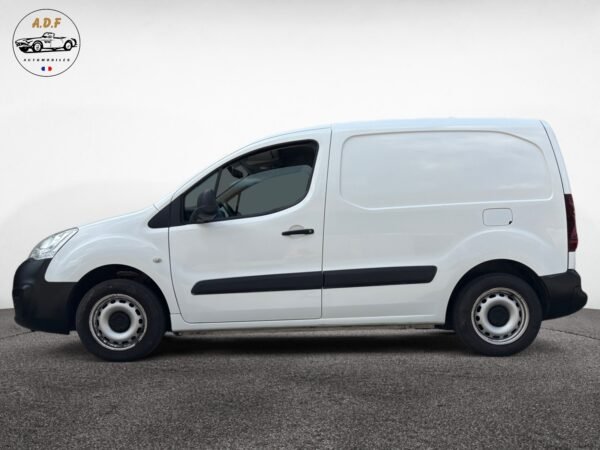Citroën Berlingo Fourgon 1.6 BlueHDI 100 cv Club – Image 2