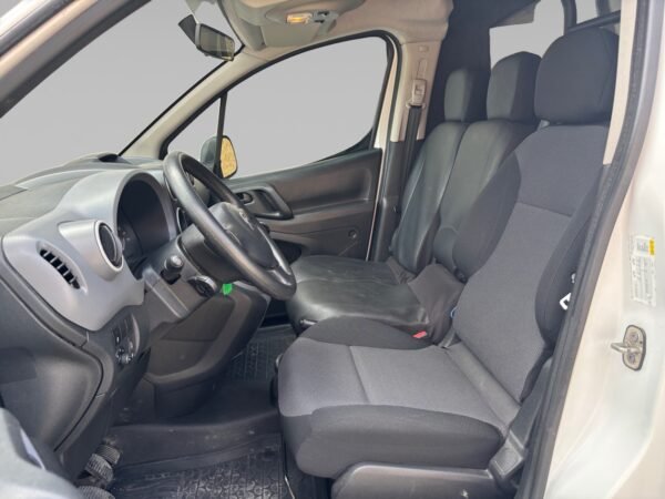 Citroën Berlingo Fourgon 1.6 BlueHDI 100 cv Club – Image 9