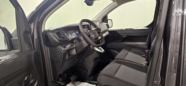 Citroën Jumpy Fourgon XL BlueHDI 180 cv EAT8 – Image 4