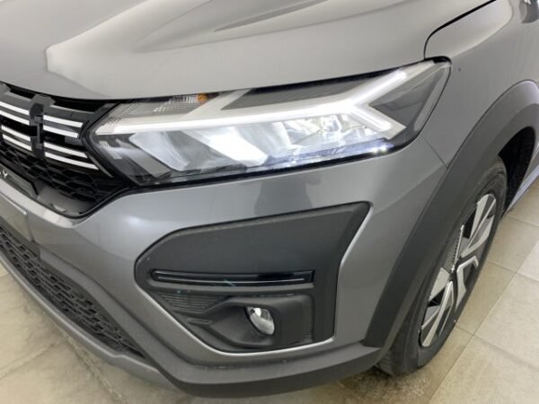 Dacia Sandero stepway TCE 90 cv CVT Expression – Image 4