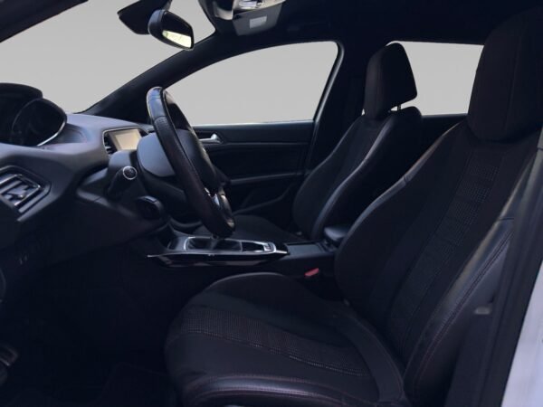 Peugeot 308 SW 1.2 130 cv GT-Line – Image 9