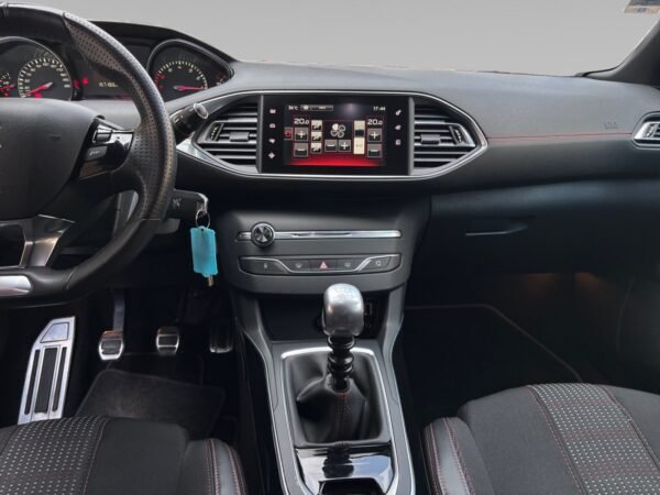 Peugeot 308 SW 1.2 130 cv GT-Line – Image 11