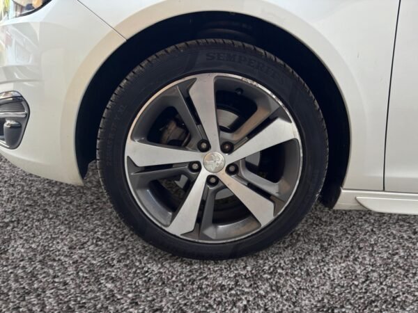 Peugeot 308 SW 1.2 130 cv GT-Line – Image 14