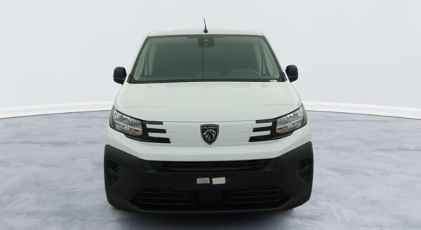 Peugeot Partner New 2025 - BlueHDI 100 cv – Image 3