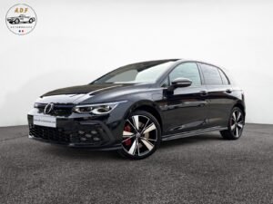 Volkswagen-Golf8-GTE-2021