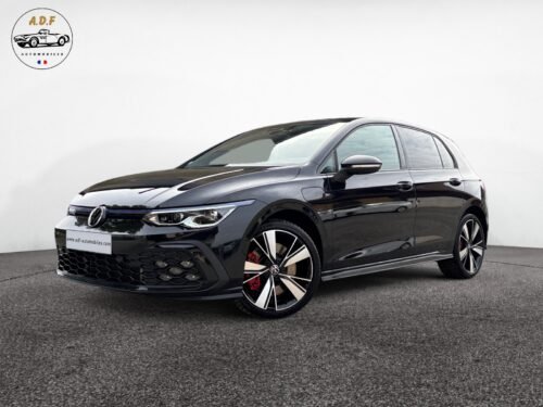 Volkswagen-Golf8-GTE-2021